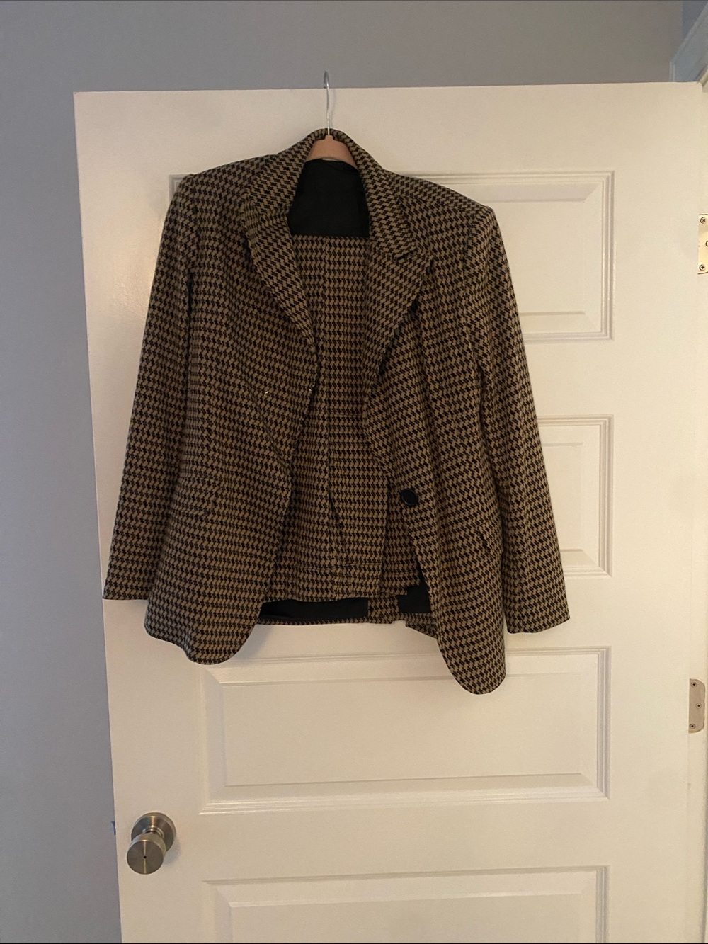 Houndstooth Blazer and Pants Jacket in Brown & Black